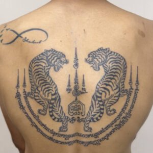 Twin Tiger Looking back Sak Yant Bangkok Ajarn Ahm